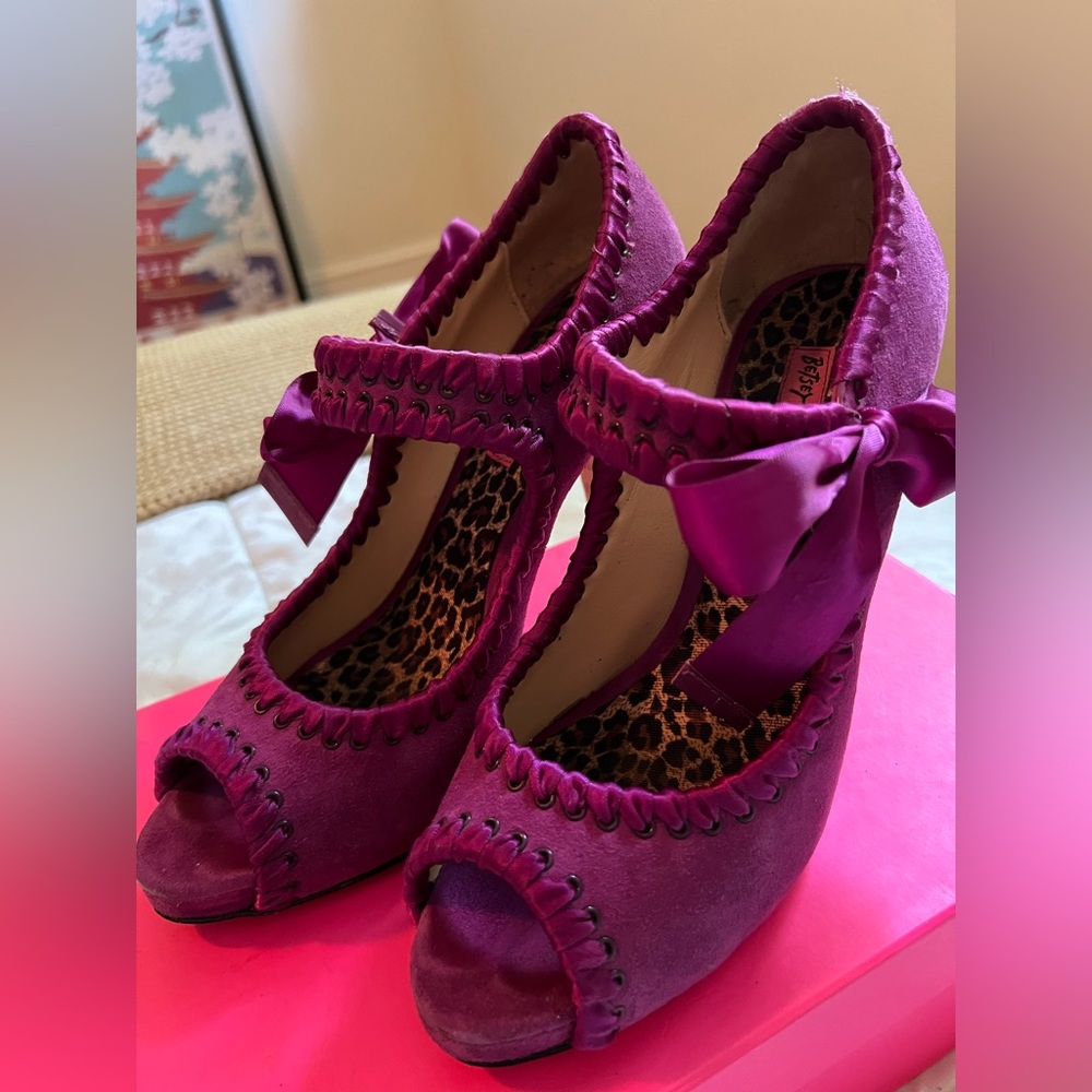 Purple Suede Betsy Johnson pumps